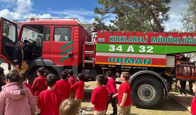 Babaeski’de öğrencilere orman sevgisi ve yangın eğitimi verildi