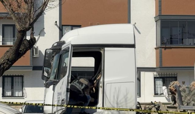Kardeşini pusu kurarak öldürdü, babasının katili çıktı: "Hedefinde annesi de vardı" iddiası