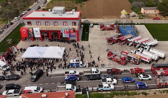 Şarköy'de modern itfaiye istasyonu hizmete açıldı