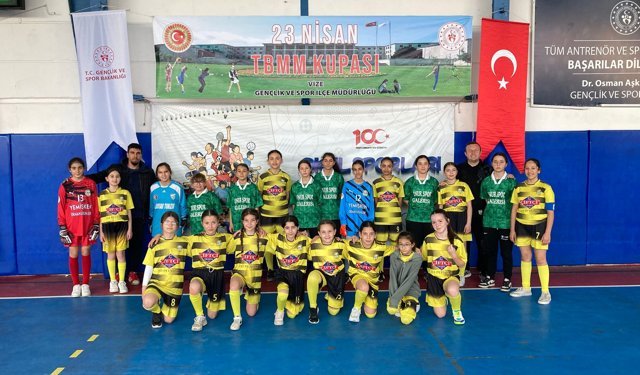 Vize’de 23 Nisan Coşkusu Futsal Turnuvasıyla Yaşandı