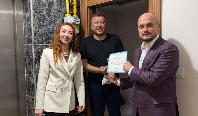 AK Parti’den Zafer Mahallesi’nde Üye Ziyareti