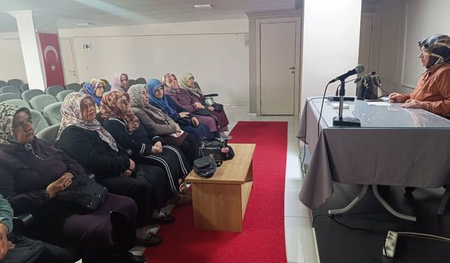 Lüleburgaz Müftülüğü’nde Sohbet Programı Düzenlendi