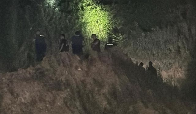Bayram günü 3 kişiyi bıçaklayıp dehşet saçan zanlıya termal dronlu takibat