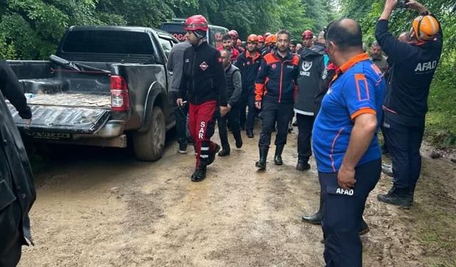 Dereyi ATV ile geçmeye çalışan anne ve oğlu hayatını kaybetti