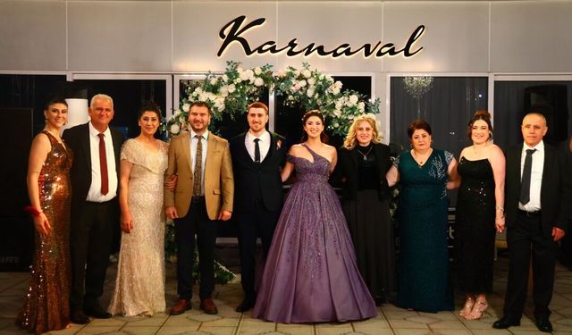 Başkan Yayla Genç Çiftin Nişanını Taktı