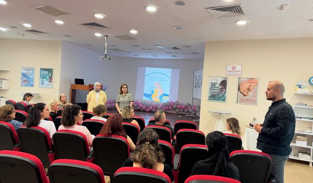 Babaeski’de Normal Doğum Eğitimi Düzenlendi