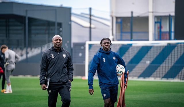 Pierre Webo için Süper Lig ve alt lig kulüpleri devrede