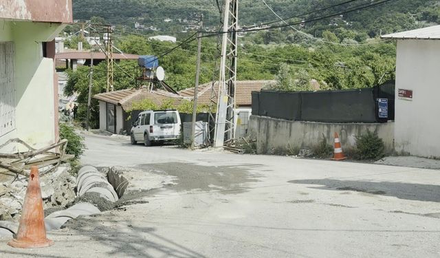 Yola beton dökerek ilerleyen beton mikserine 50 bin TL para cezası