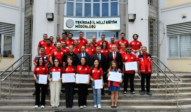 Trakya'nın ilk barınma akreditasyonlu ekibi Tekirdağ'da kuruldu