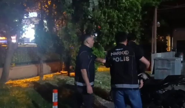 Tekirdağ'da pes dedirten yöntem: Uyuşturucuyu ekmek arasında servis etmişler