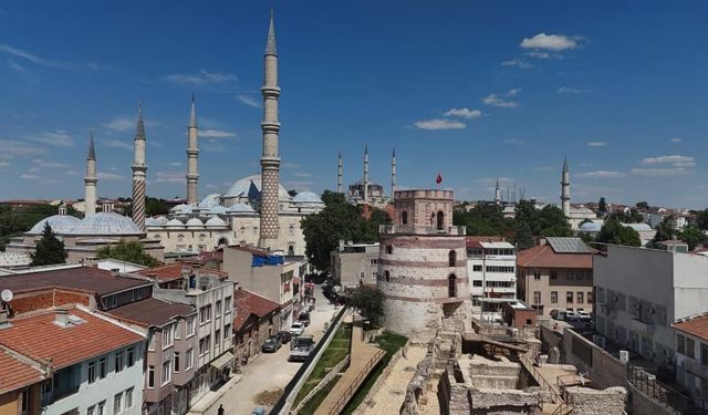 Makedonya Kulesi yeniden Edirne'nin gözdesi olmaya hazırlanıyor