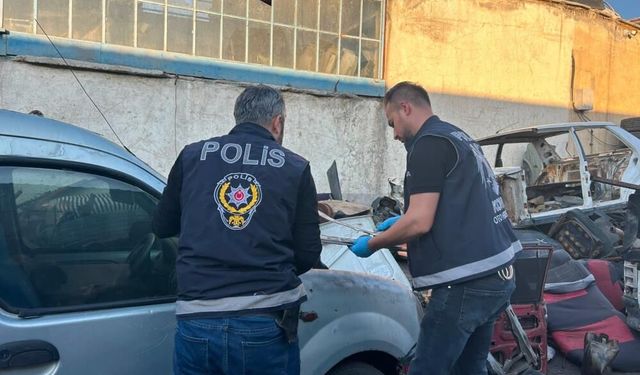 Konya'da "Oto Kapan" operasyonunda 75 milyonluk change araç ele geçirildi