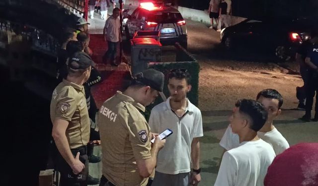 Tekirdağ polisinden huzur uygulaması - 600 kişi sorgulandı, sahil şeridi didik didik arandı