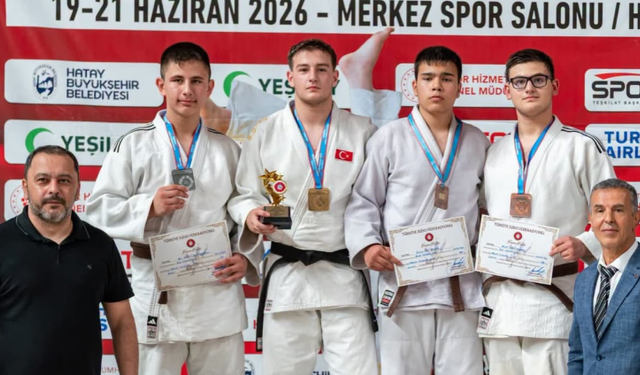 Asaf Mert Kişmir Türkiye Üçüncüsü Oldu