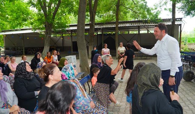 Başkan Talay, Poyralı'da Vatandaşlarla Buluştu