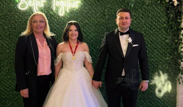 Başkan Çevikbaş Genç Çiftin Nikâh Sevincine Ortak Oldu