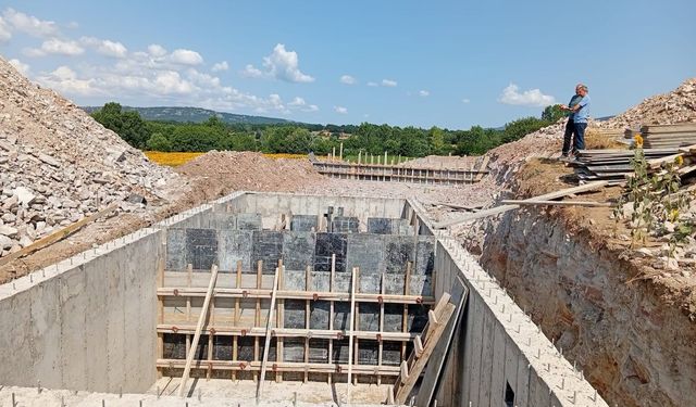Kaymakam Özderin, Yenice Köyü'ndeki Arıtma Çalışmalarını İnceledi