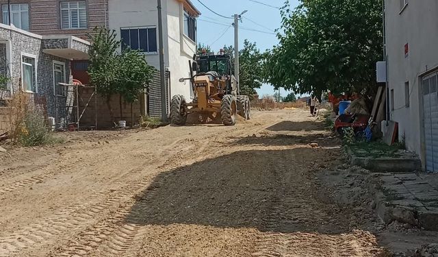 Üsküp'te Yol Çalışmaları Sürüyor