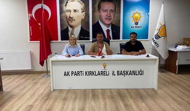 AK Parti Kırklareli İl Yönetimi Haftalık Toplantıda Buluştu