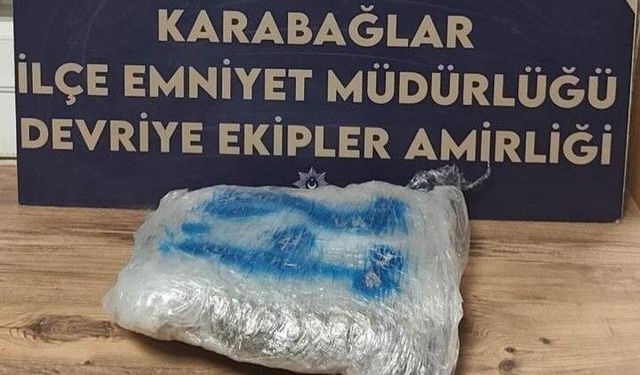 Polisten kaçan motosikletliden 1 kilo 200 gram uyuşturucu çıktı