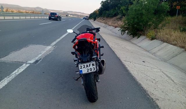 Keşan'da otomobil ile çarpışan motosiklet sürücüsü yaralandı