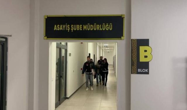 19 yıl önce doğurduğu bebeğini çöpe atmıştı: Mahkemede "Hatırlamıyorum" diyerek ağladı
