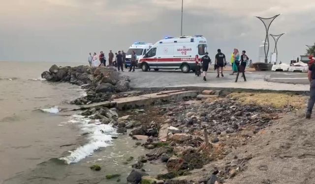 Tekirdağ'da denizde bir kişinin kaybolduğu ihbarı ekipleri seferber etti
