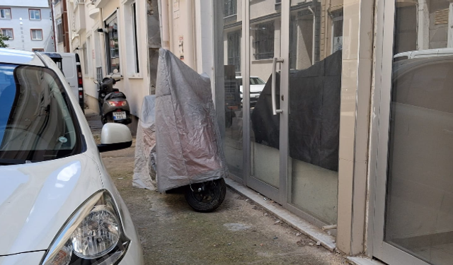 Yaz Sıcağına Karşı Motosikletlere Branda Önlemi