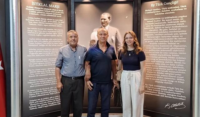 Başkan Altıntel, Ziyaretçilerini Ağırladı