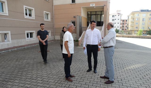 Müdür Altınöz Pansiyonda İncelemelerde Bulundu