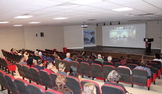 Lüleburgaz Devlet Hastanesi'nden Emzirme Haftasına Destek
