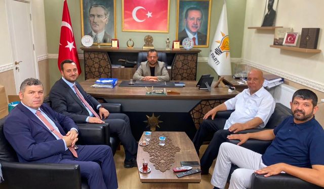 AK Parti Kırklareli İl Başkanlığı’nda Roman Dernekleriyle İstişare