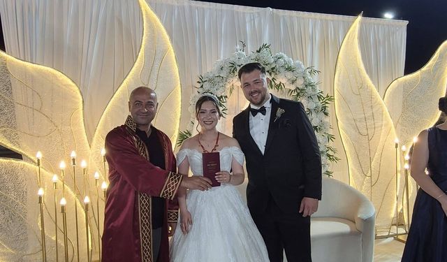 Başkan İn, Sezai Can ve Leyla’nın Nikâhını Kıydı