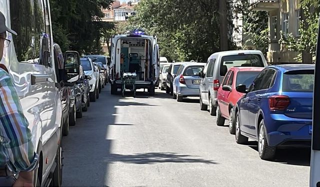 Aidat kavgasında bıçaklanan apartman yöneticisi hayatını kaybetti