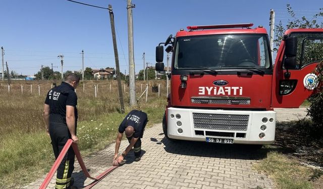 Ot yangını evlere sıçramadan söndürüldü
