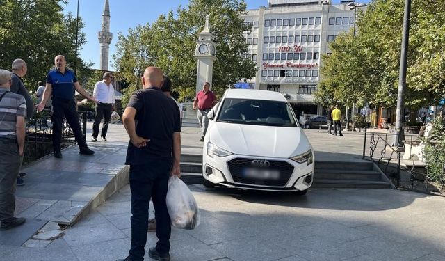 Tekirdağ’da hayrete düşüren kaza: Görenler dakikalarca bakakaldı