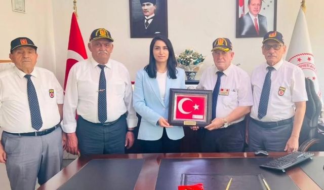 Müdür Kumaş’a Ziyaret
