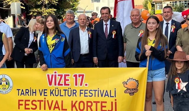 Vekil Özkan, Festivale Katıldı