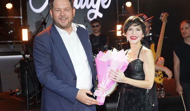 Pınarhisar’da Festival Coşkusu Aydilge ile Başladı