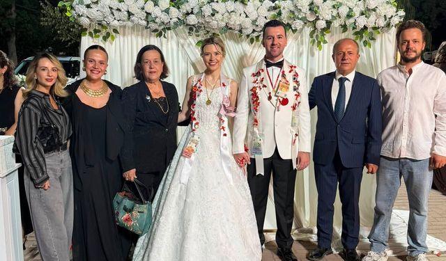Başkan Çamlıca, Sevde ve Kerem’in Düğününe Katıldı