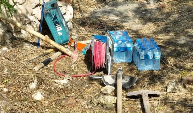 Kırklareli'nde kaçak kazıya suçüstü: 5 şüpheli tutuklandı