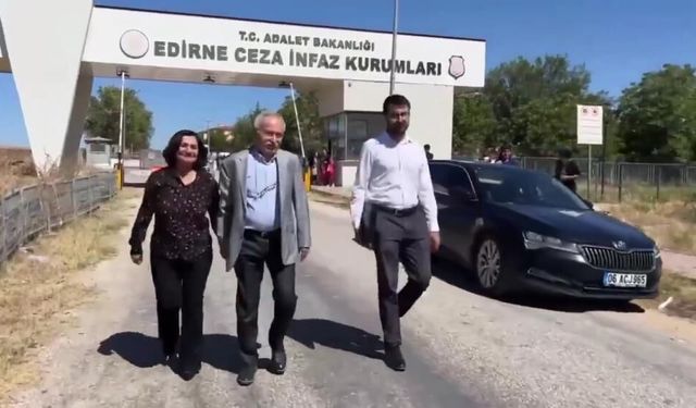 Eski Diyarbakır Büyükşehir Belediyesi Eş Başkanı Mızraklı, Edirne Cezaevi’nden tahliye edildi