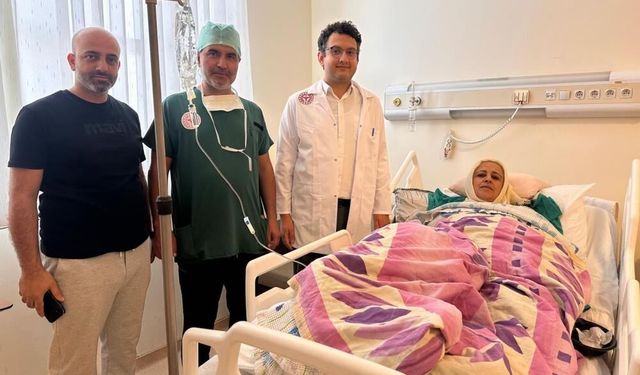 Saray Devlet Hastanesi'nde bir ilk: Total diz protezi ameliyatları gerçekleştirildi