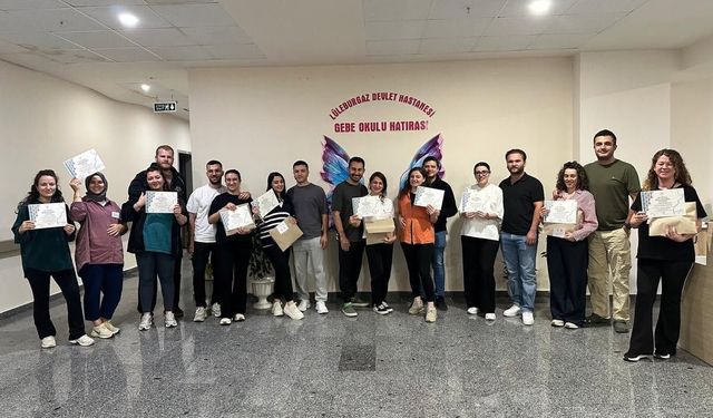 Lüleburgaz Devlet Hastanesi Gebe Okulu’nda Eylül Ayı Eğitimi Tamamlandı