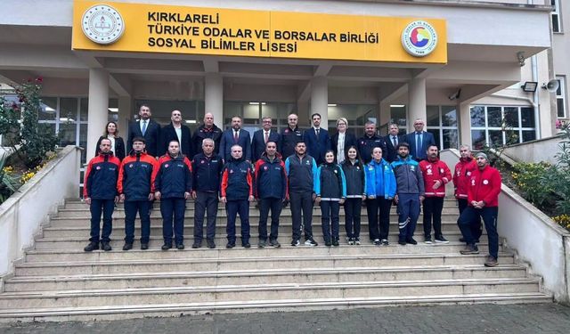 Kırklareli’nde Öğrencilere Yönelik Deprem Tatbikatı