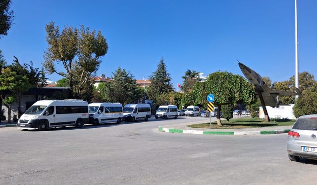 Kırklareli’nde Güneş Yüzünü Gösterdi, Meydan Hareketlendi