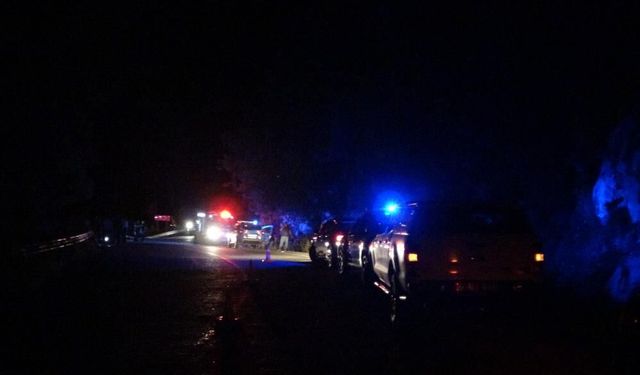 Antalya'da araç 50 metrelik uçuruma yuvarlandı: 2 ölü, 4 yaralı