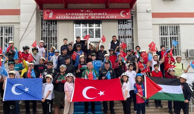 Uzunköprü’de pedallar Gazze ve Doğu Türkistan için çevrildi