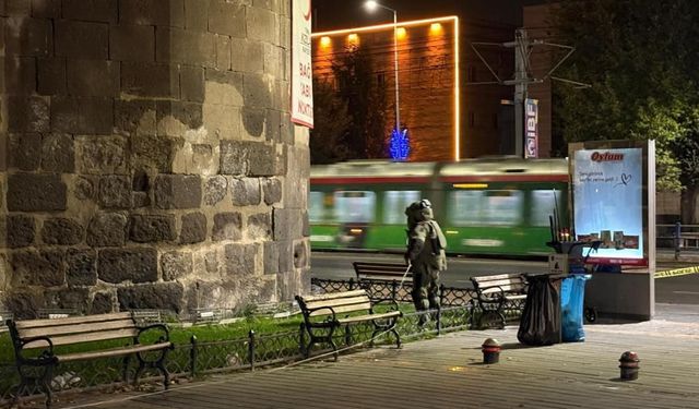 Kayseri’de şüpheli çanta fünye ile patlatıldı