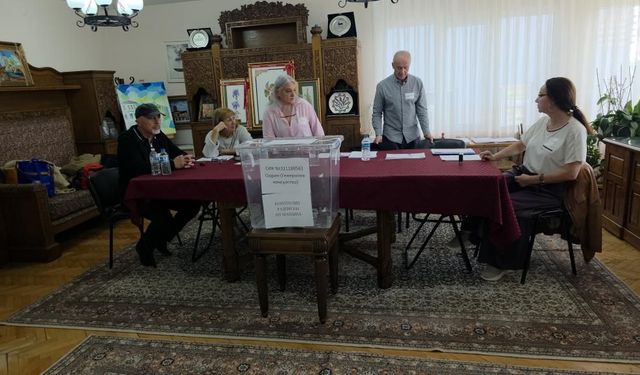 Bulgaristan’da cumhurbaşkanı seçimi için Edirne’de sandık kuruldu